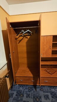 Obývacia stena so vstavanou skriňou - 2