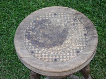 Klavirne stolicky - 2