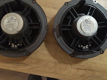 Reproduktory na golf 5 - 2