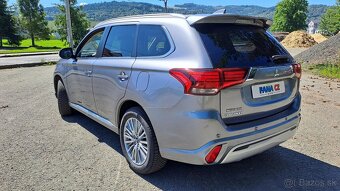 Outlander 2.4 PHEV 4WD Business - 2