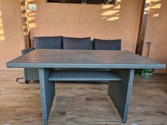 Záhradne sedenie - 2