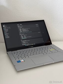 2v1 notebook Asus s perom – ideálny pre študentov - 2
