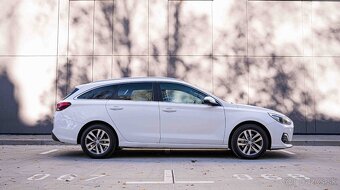 Hyundai i30 CW 1.6 CRDi Classic DTC - 2