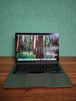 MacBook Air 2020 | i5 • 16GB • 256GB SSD - 2