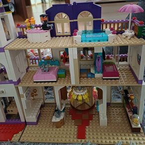 Lego friends hotel - 2