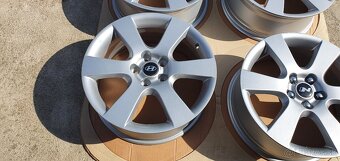 Hyundai 5x114,3 R18 tucson santafe i30 i40 - 2