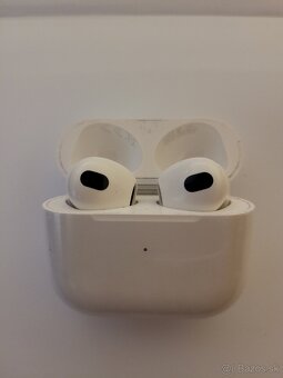 Airpods 3 generácie - 2