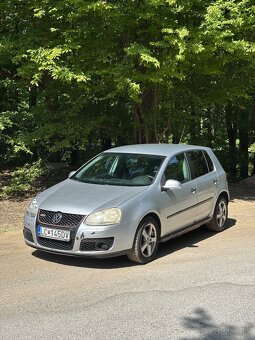 Volkswagen Golf V - 2