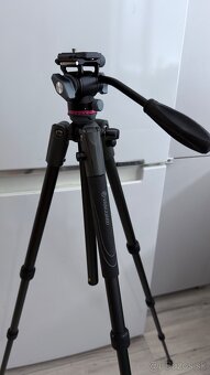 Predám statív Vanguard VEO 2 204AB s v hlavou Ulanzi U-199 - 2