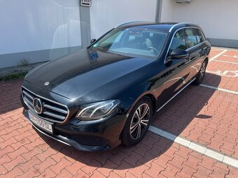 Predám Mercedes Benz e200d - 2