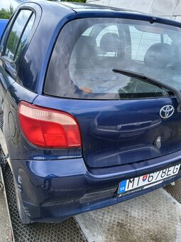 Toyota Yaris - 2