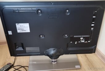 LED TV SAMSUNG 32" - 2