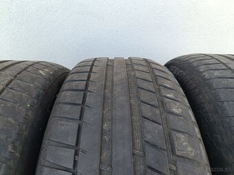205/55R16 - 2