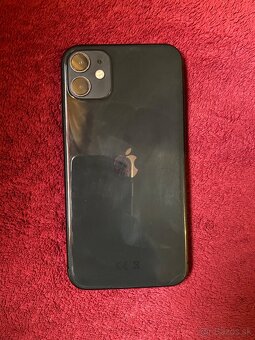 predam Zablokovany Iphone 11 - 2