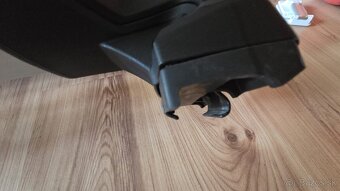 Volvo V60, XC40 Thule nosic - 2