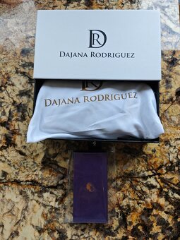 Dajana Rodriguez peňaženka a prívesok , darčekové balenie - 2
