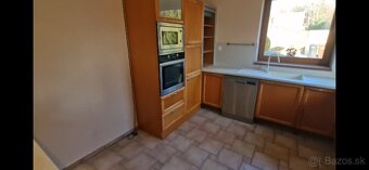 Kuchynská linka - 2