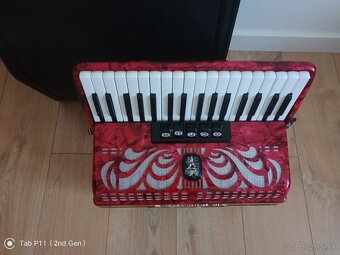 Predam akordeon Weltmeister Caprice  N 80 bas. - 2