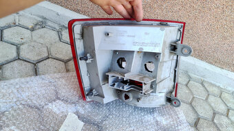 P. zadné svetlo octavia III combi - 2