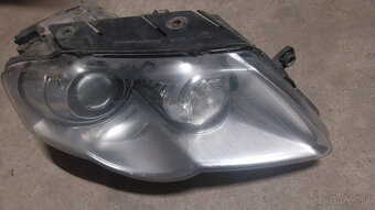 Xenóny VW Passat b6 - 2