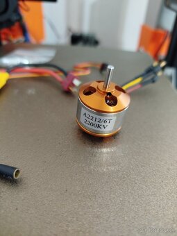 Predám nové combo regulátor ESC + motor-brushless/ 2ks - 2