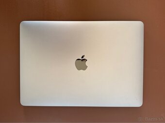 MacBook Air 13” M1 - 16GB RAM - 256GB - Gray - 2