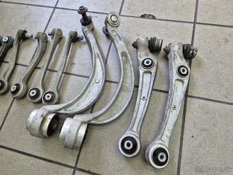 Predám sadu ramien Audi A4 B8 - 2