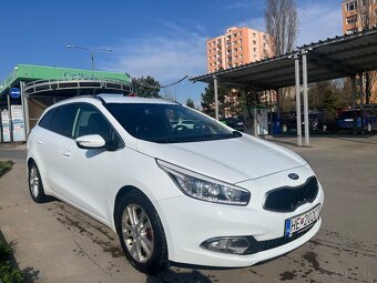 Kia ceed sw - 2