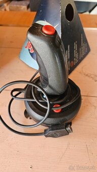 Predam joystick Matt - 2