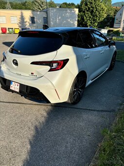 Toyota Corolla 2.0 GR Sport Hatchback - 2