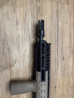 Ar15 bushmaster XM15-E2S - 2