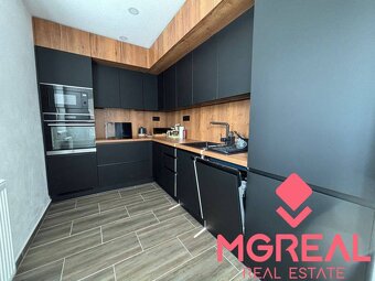 Rodinný dom Hajná Nová Ves po rekonštrukcii - 2