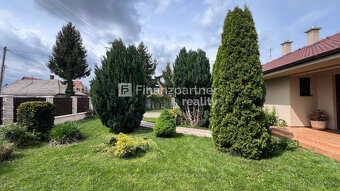 Rodinný dom s pozemkom 1 087 m², Cabaj-Čápor - 2