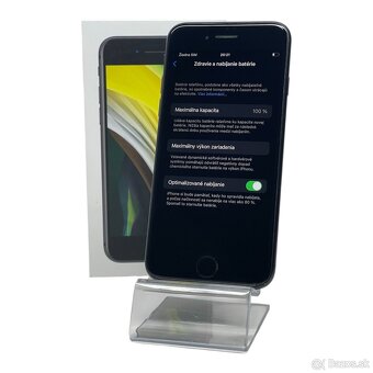 Apple iPhone SE 2020 64 GB Black - 100% Zdravie batérie - 2
