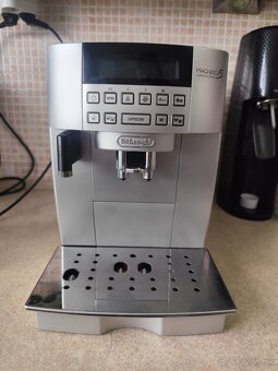 Delonghi automaticky kavovar - 2