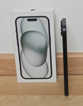 iPhone 15 128 GB - 2