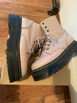 Predám Dr. Martens Jodan III - 2