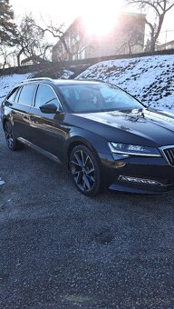 Škoda SuperB combi 2.0 tdi dsg - 2