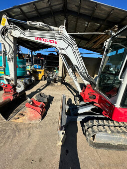 TAKEUCHI TB335R DIESEL - 2