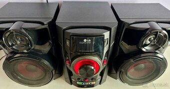 Audio systém LG RAD136 - 2