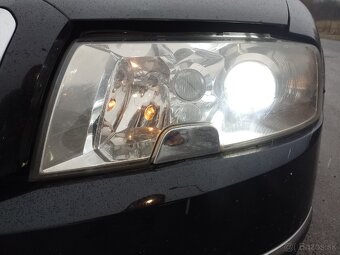 Xenon škoda Superb - 2