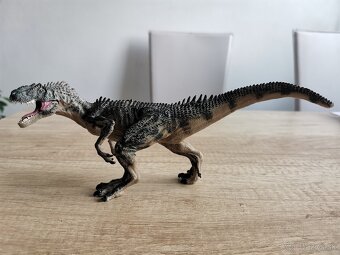 Výstavné dinosaury - 2