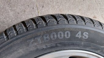 Predám pneumatiky 215/55 r16 - 2