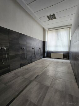 Zaujímavá investičná PRÍLEŽITOSŤ Predaj polyfunkčnej budovy - 2