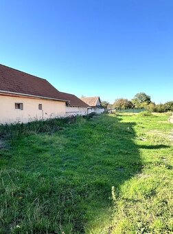 Lukratívny stavebný pozemok 1061 m2 v obci Veľké Úľany - 2