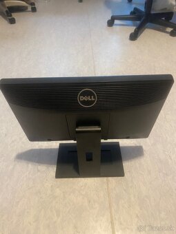 Monitor DELL P19136 - 2