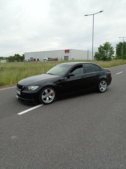 Predám Bmw E90 318d - 2