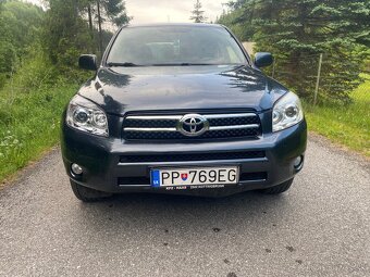 Predam Toyotu Rav4 2,2 2009 - 2