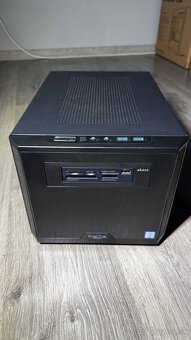 Mini ITX počítač - 2