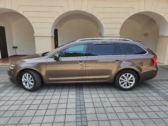 Škoda Octavia Combi 1.6 TDI DSG STYLE F1 LED ACC DCC DVD R16 - 2